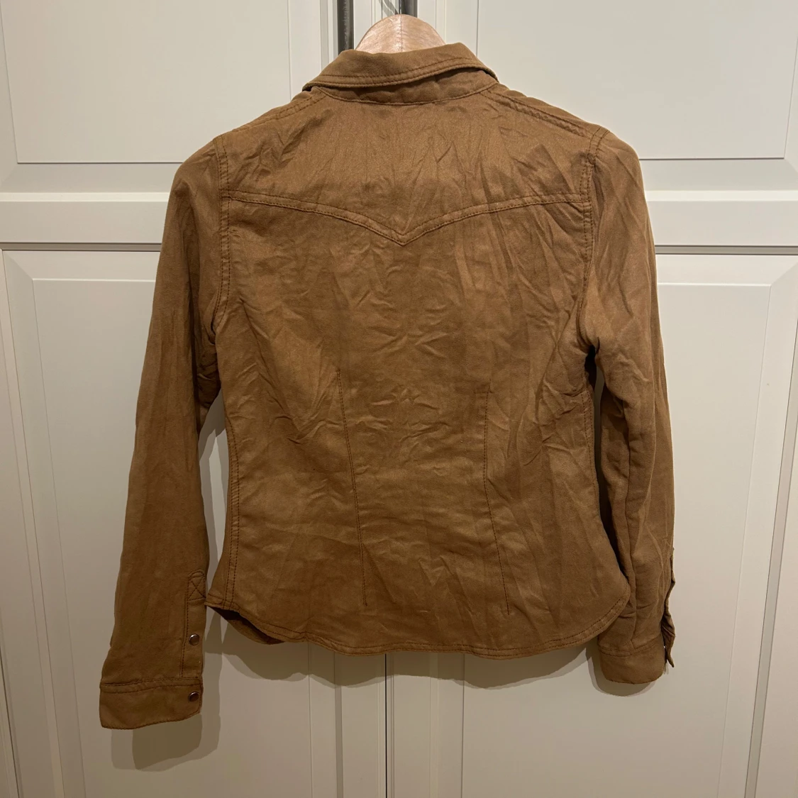 Brun mocka skjorta från H&M - 3