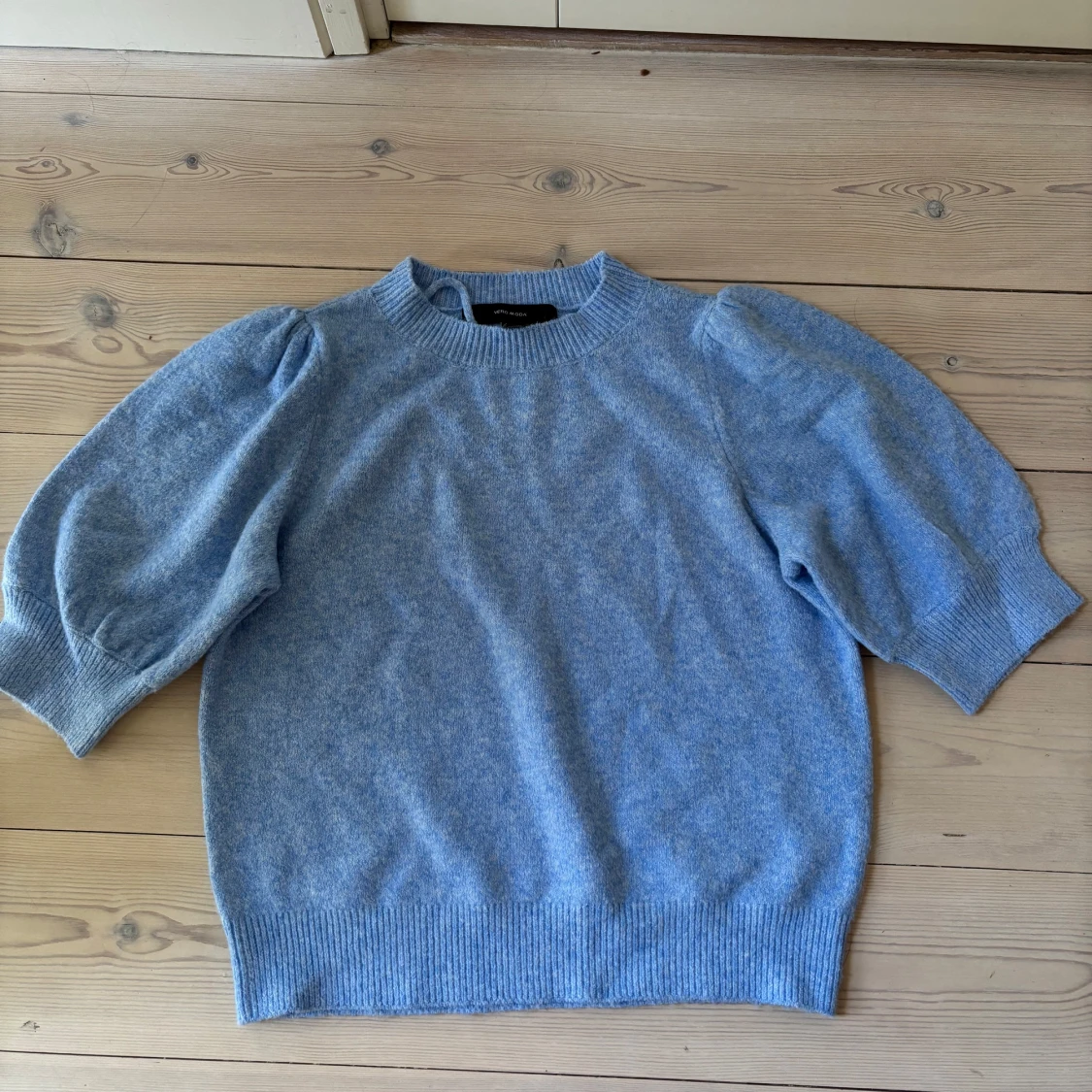 Ljusblå stickad tröja Vero Moda