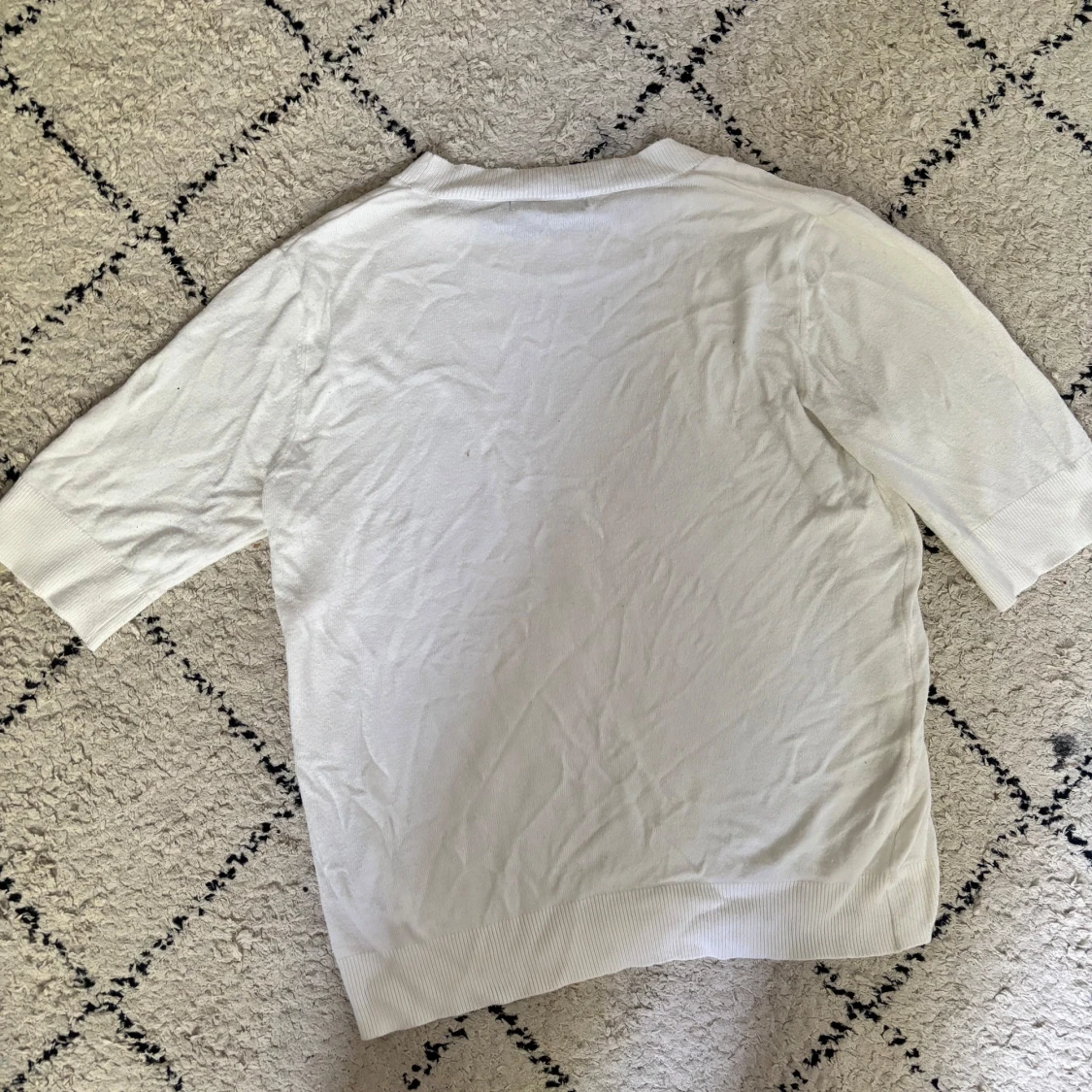 Vit stickad tröja från 157, S - 1
