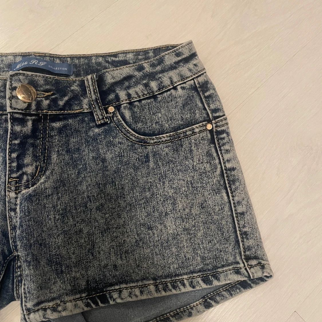 Miss RF grå jeansshorts - 3