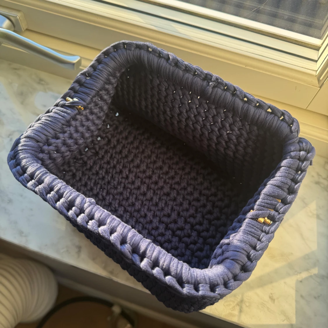 Marinblå virkad väska - 2