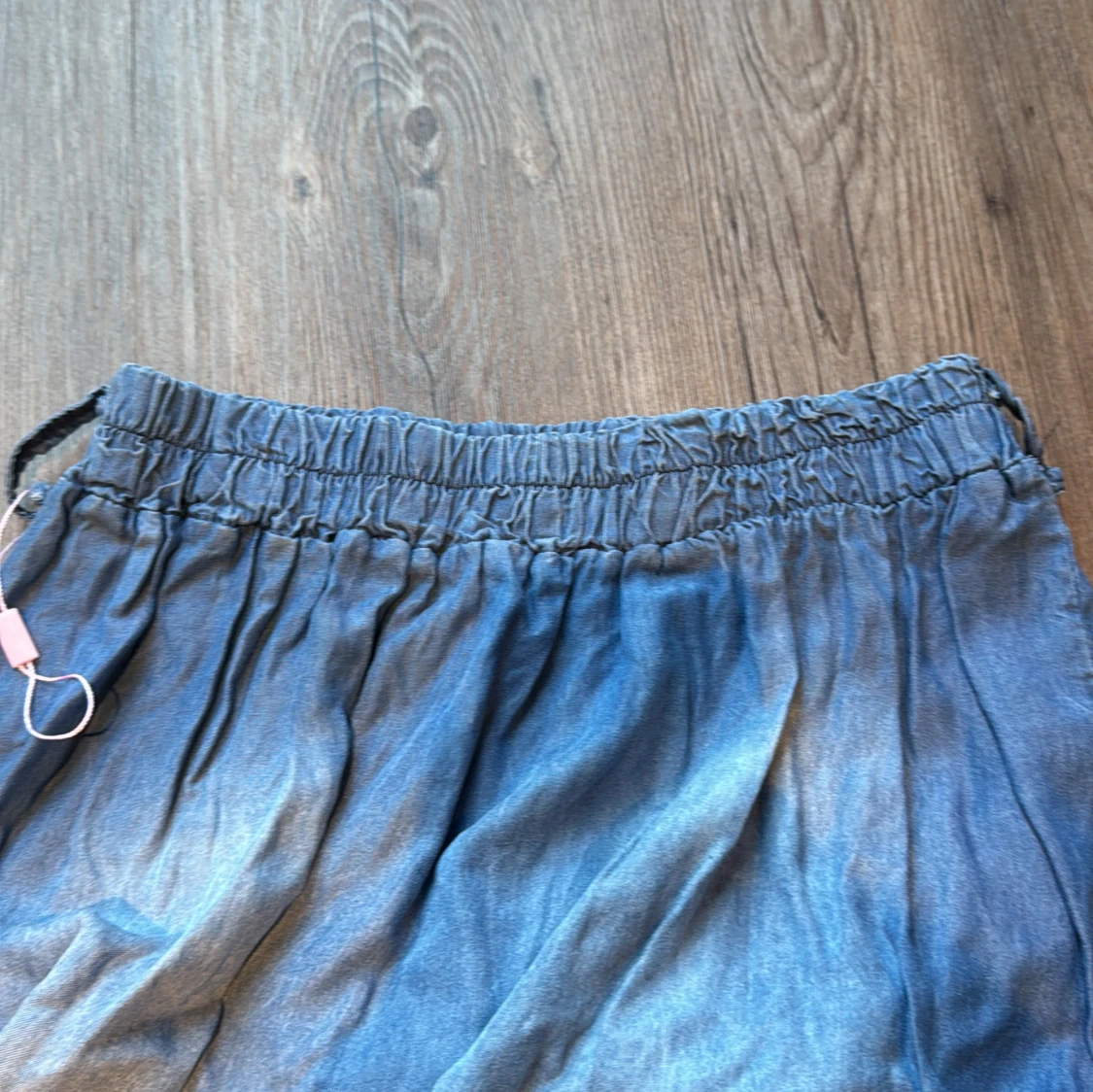 Blå långkjol med volanger - 1