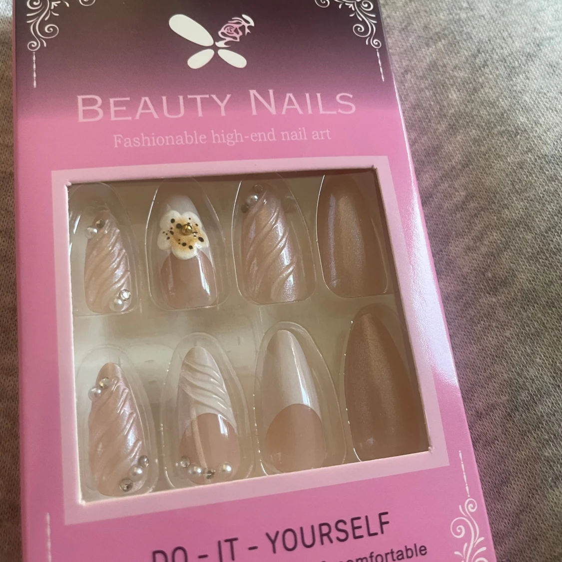 Beauty Nails lösnaglar med pärlor - 1