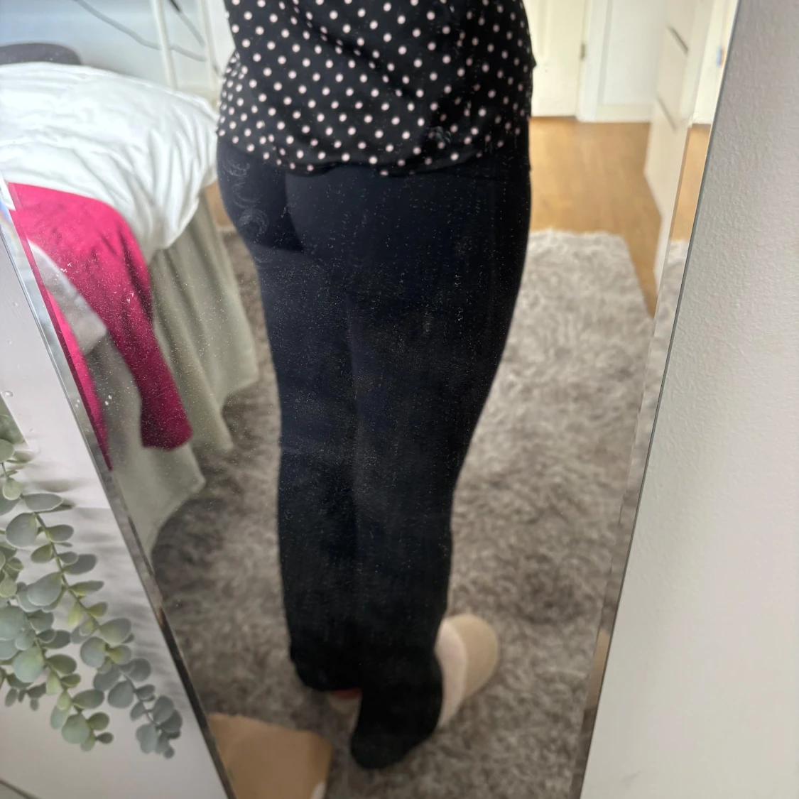 Svarta bootcut leggings från Aim'n - 2