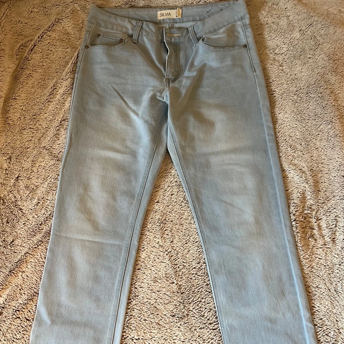 Ljusblå  jeans från Gina Tricot 