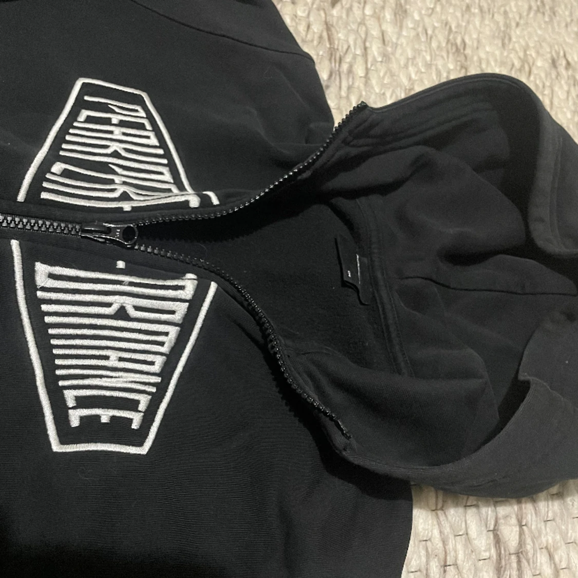 Peak performance hoodie - 2