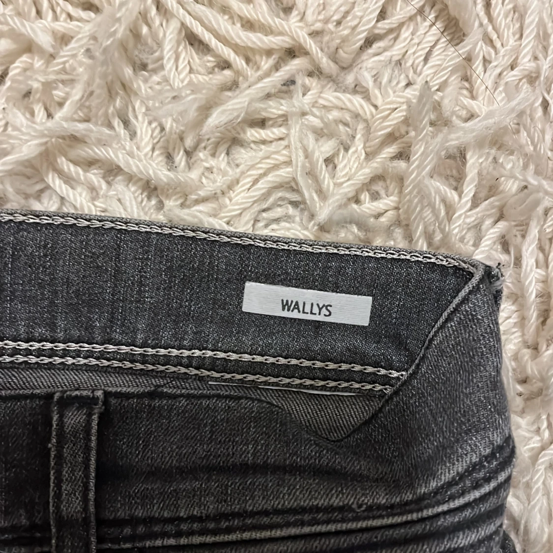 Grå jeans från replay  - 3