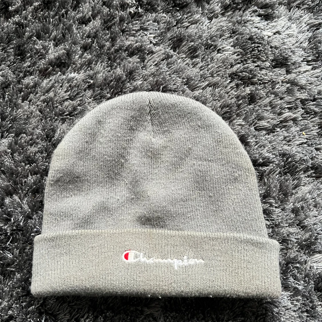 Grå mössa från Champion