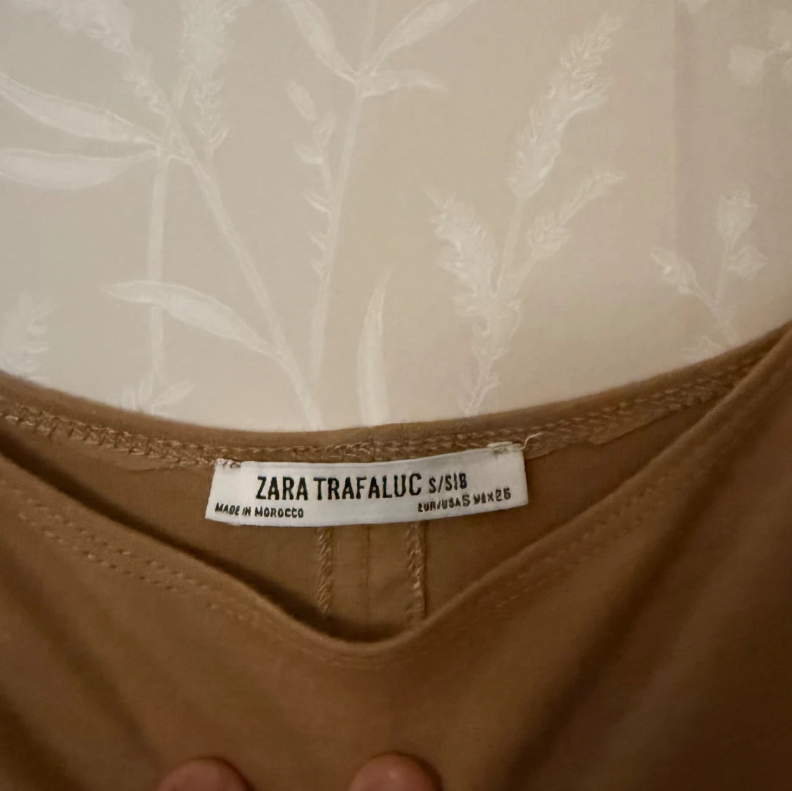 Beige klänning från Zara Trafaluc - 2