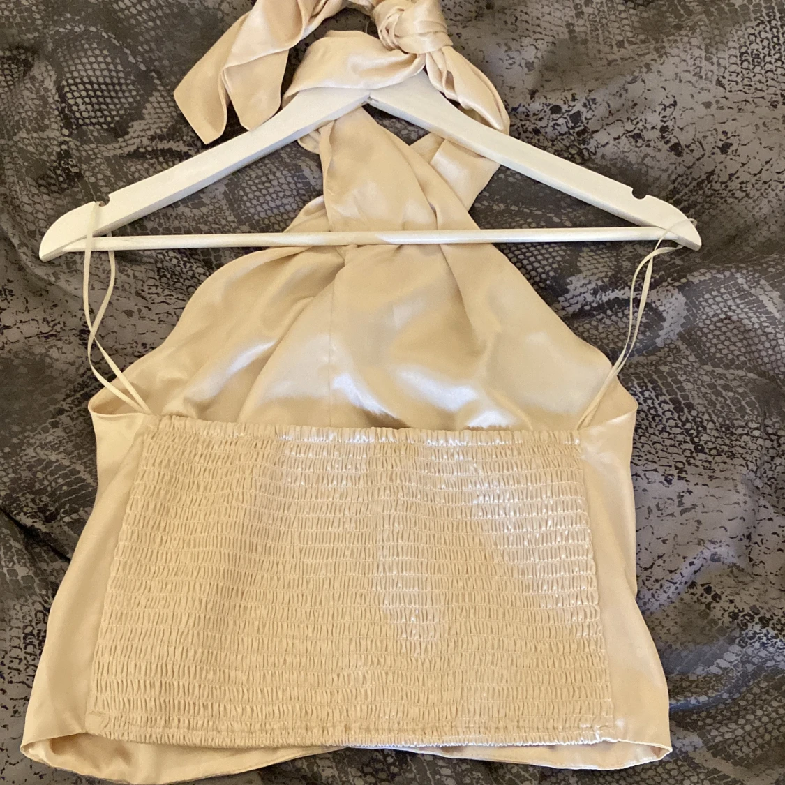 Satin topp från Bikbok - 1