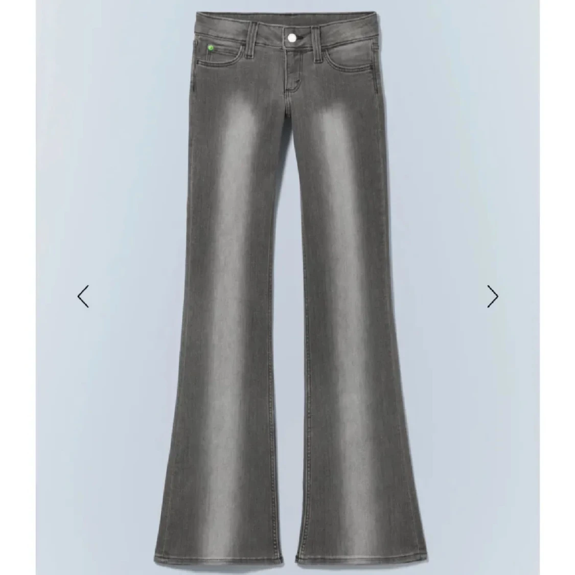 Grå bootcut jeans