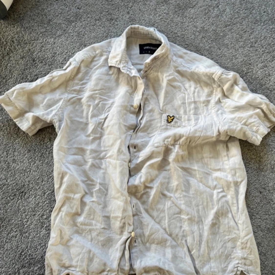 Vit kortärmad skjorta från Lyle & Scott - 1