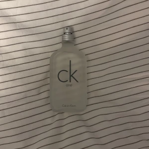 Calvin Cline One, parfym - Luktar gott och fräscht. Perfekt nu inför våren 🌱