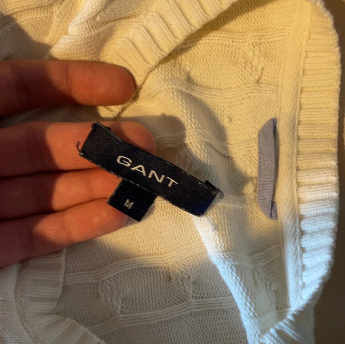 Vit kabelstickad tröja från GANT - 2