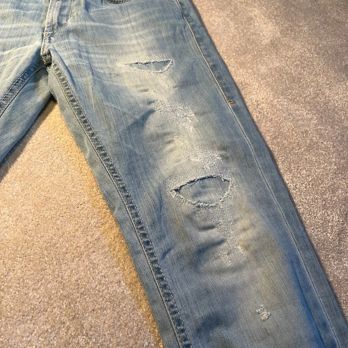 Dondup med slitningar - 4