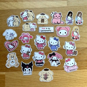 Klistermärken 🍒 - Söta klistermärken tillverkade & designade av lovelyhomecraft! 🩷8 kr/styck eller mängdrabatt! 🌸går att köpa via köp nu (hör av er) eller privat (frakt 18 kr)