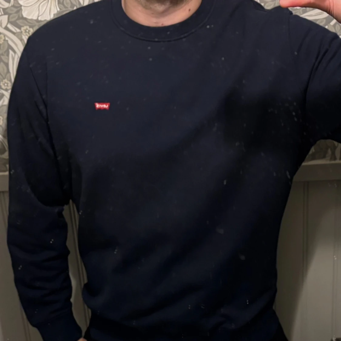 Tre tröjor från Gant, Hilfiger, Levis  - 1