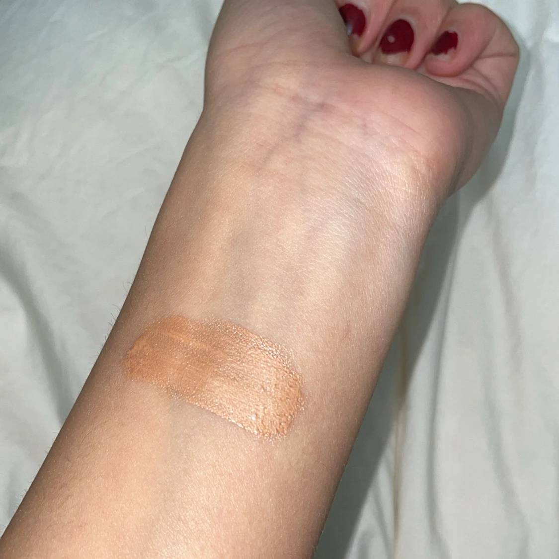 e.l.f. Halo Glow Liquid Filter - 3