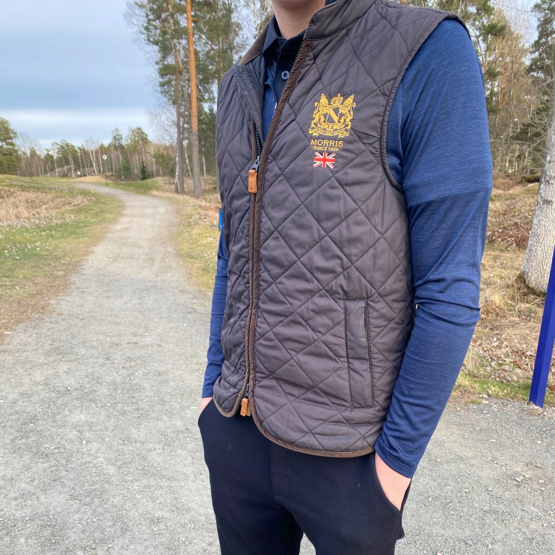 Brun quiltad väst från Morris