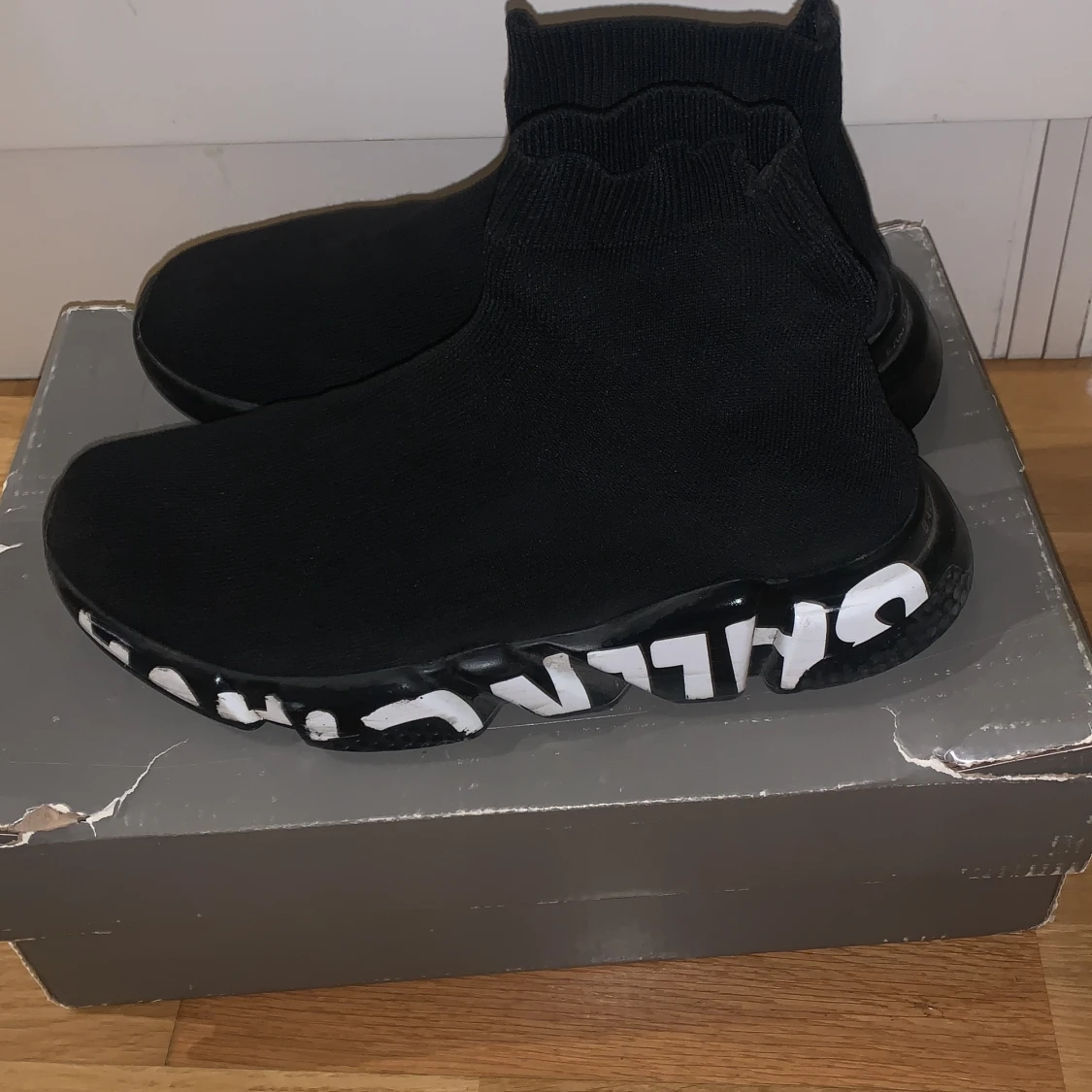 Svarta sneakers från Balenciaga speed runnet - 1