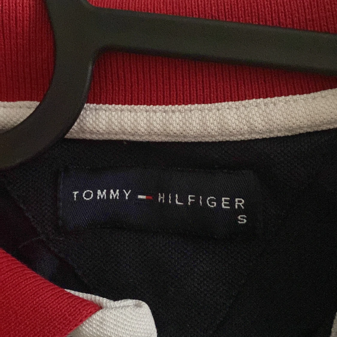 Blå pikétröja från Tommy Hilfiger - 4