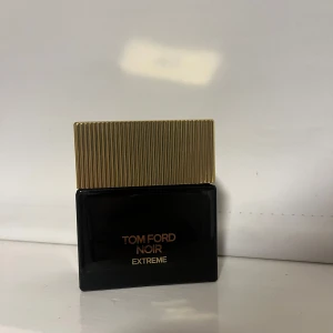 Tom Ford Noir Extreme Parfym - Söker byte.