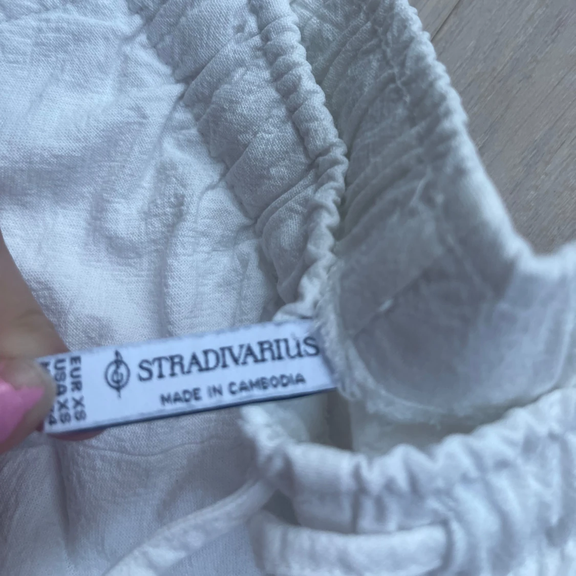 Vita linnebyxor från Stradivarius XS - 2