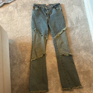 Coola bootcut jeans - Så coola bootcut jeans secondhand