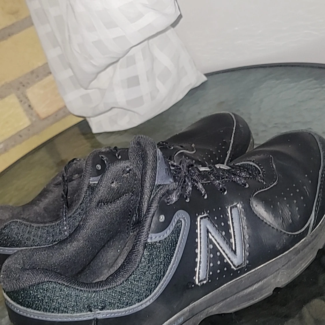 Svarta New Balance sneakers