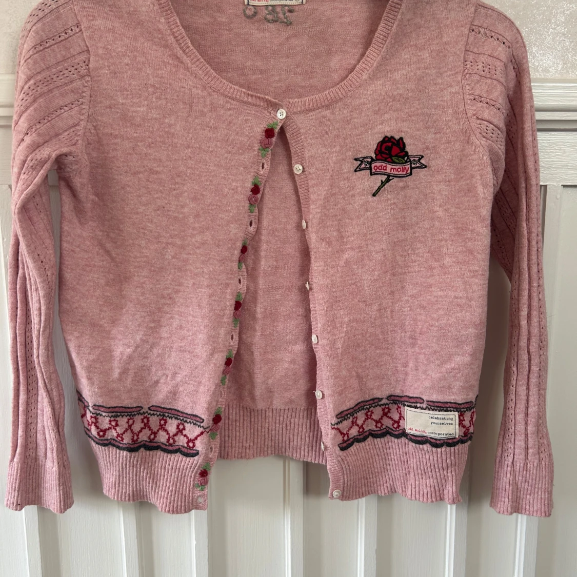 Rosa kofta från Odd Molly med broderi