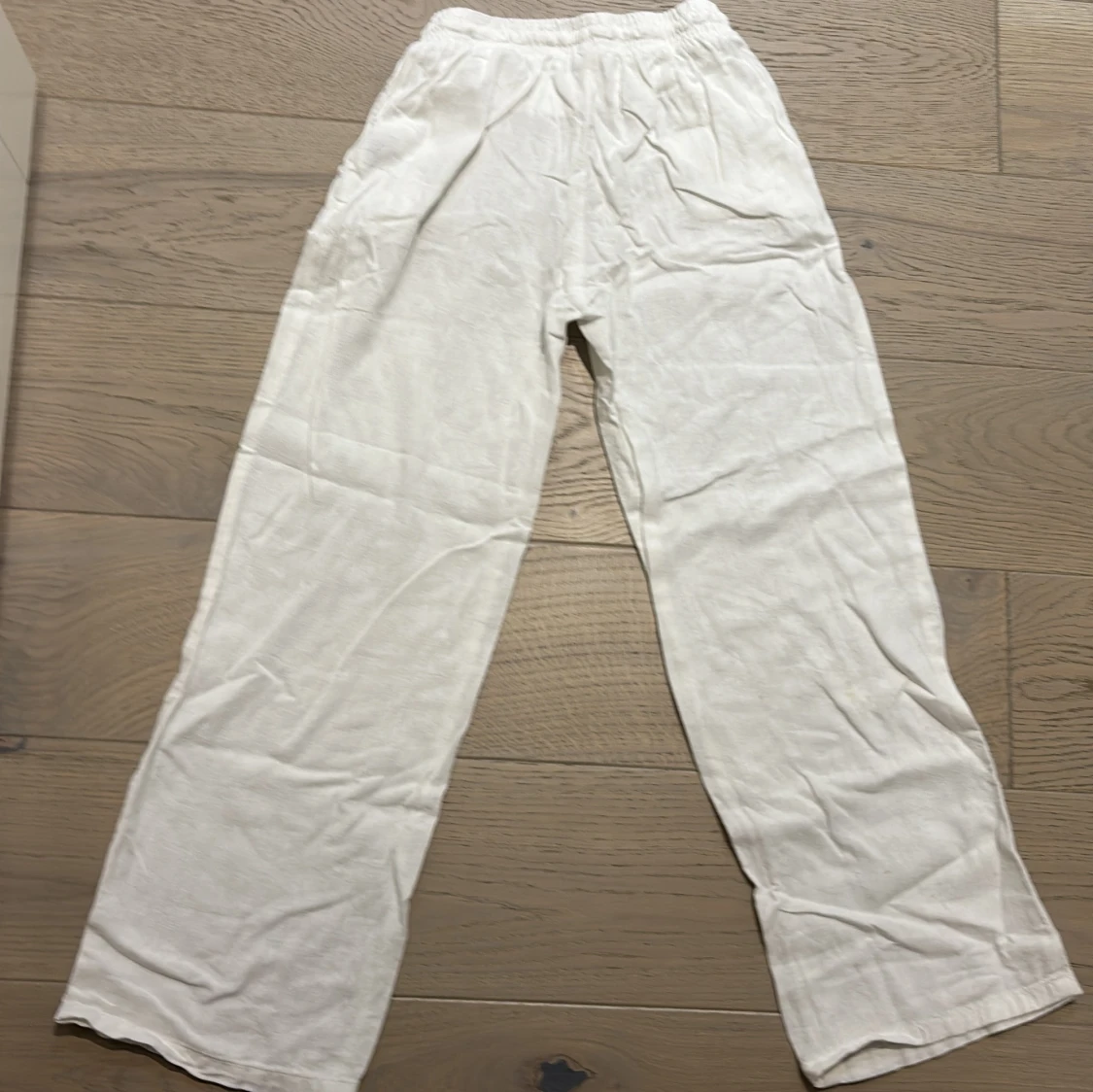Vita linnebyxor från Lindex, stl 152 - 1