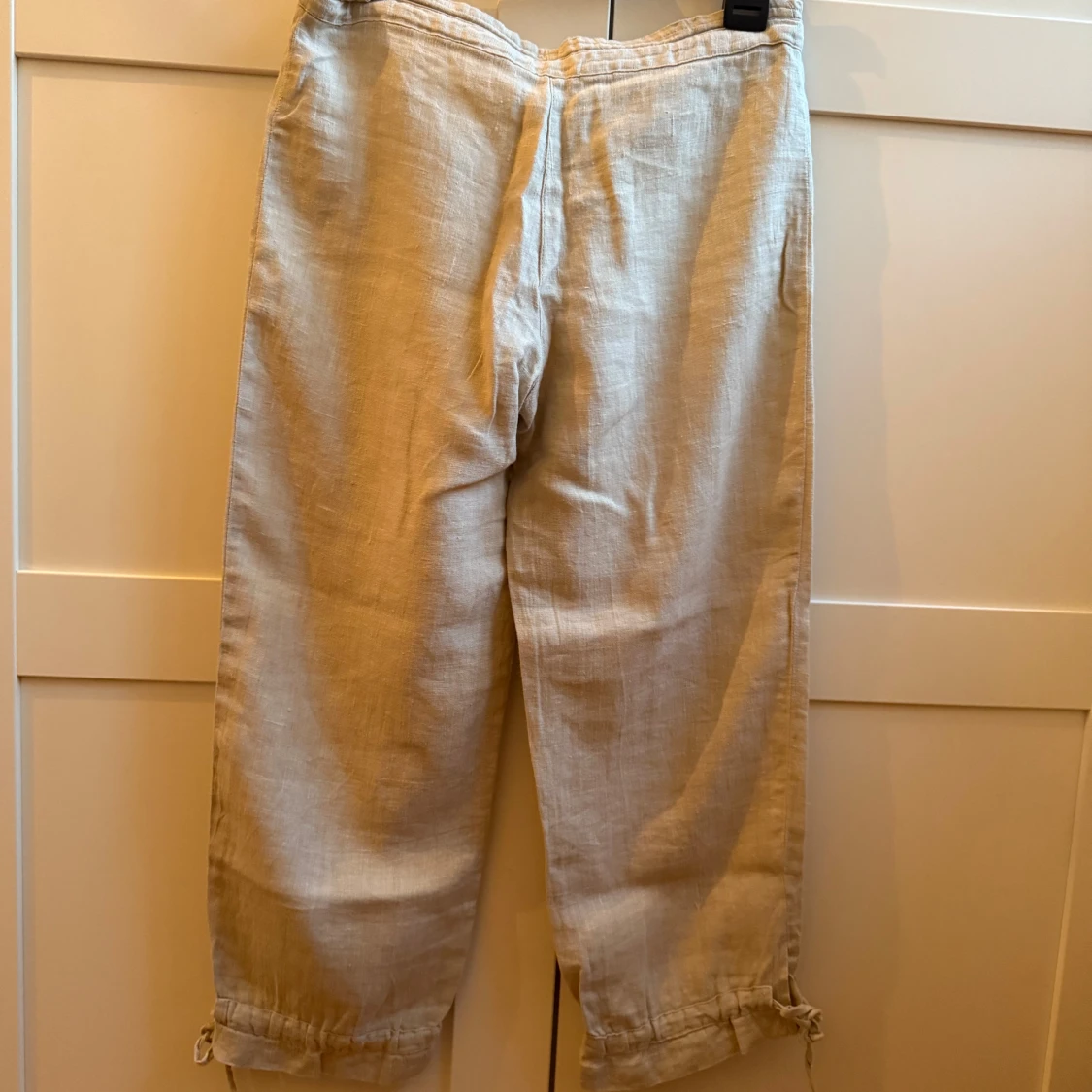 Beigea linnebyxor S - 1