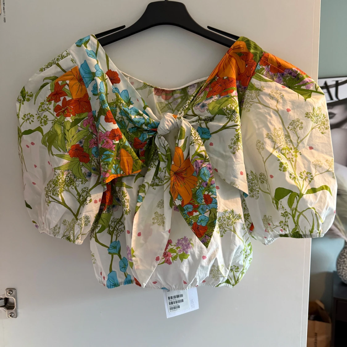 Blommig blus med puffärm & Other Stories - 3