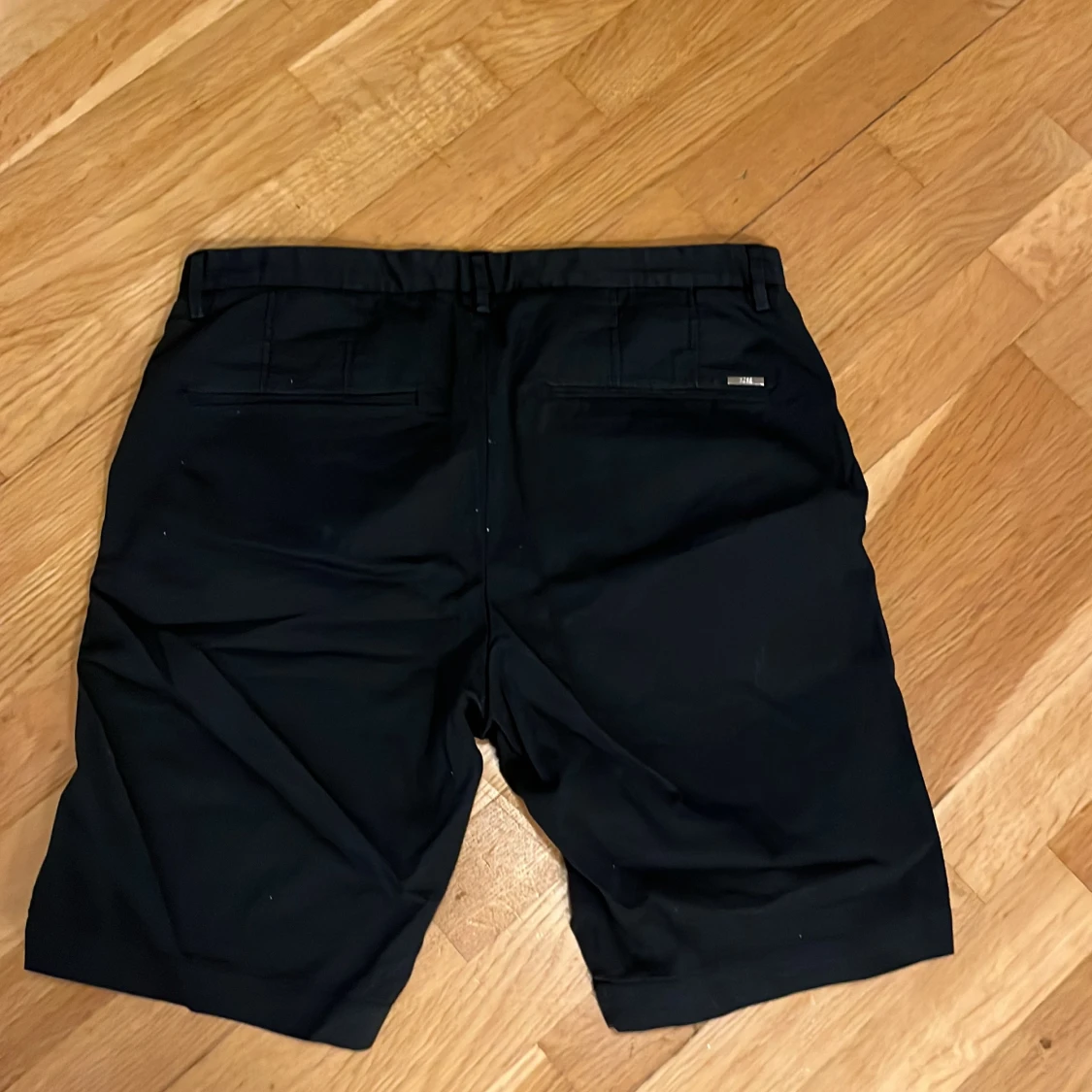 Svarta shorts från BOSS - 2