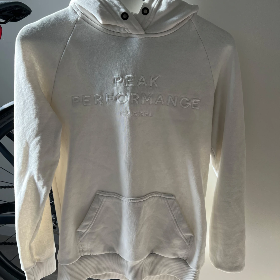 peak performance hoodie