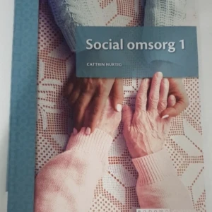 Social omsorg 1 - En modern kursbok för dig som vill lära dig mer om social omsorg och hur man stöttar människor i olika livssituationer. Perfekt för dig som pluggar vård och omsorg eller är intresserad av att arbeta med människor.