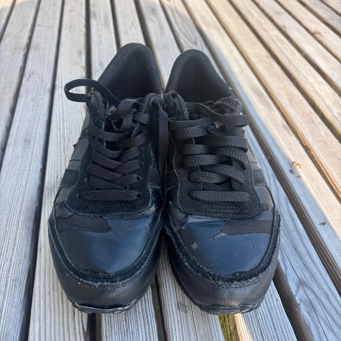 Svarta Valentino Rockrunner sneakers - 1