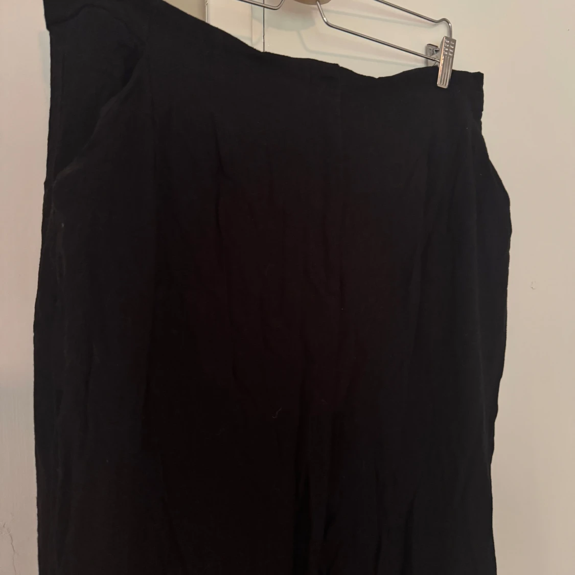 Svarta linnebyxor från ASOS Design - 1