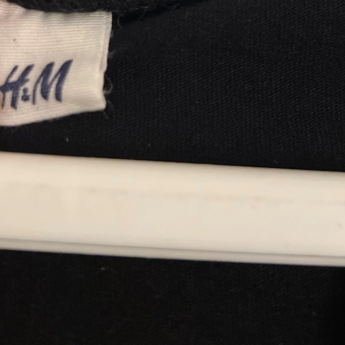 Svart topp från H&M L.O.G.G. - 3