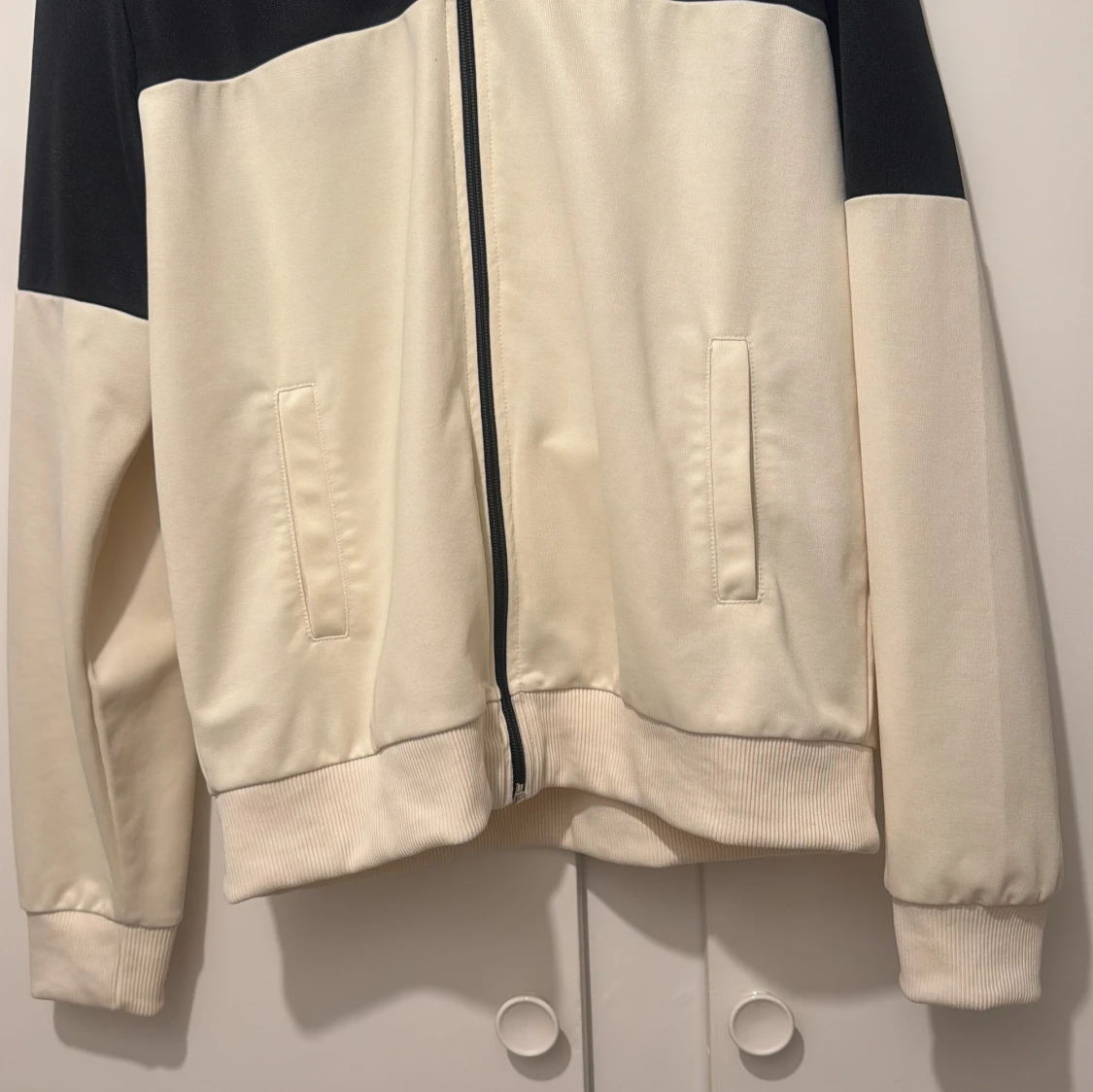 Svart och vit track Sweatshirts  från Fred Perry - 2