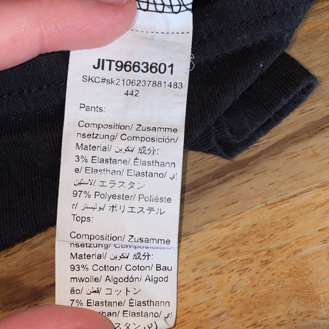 Svart croppad ribbad t-shirt med texten 'Angel' - 3