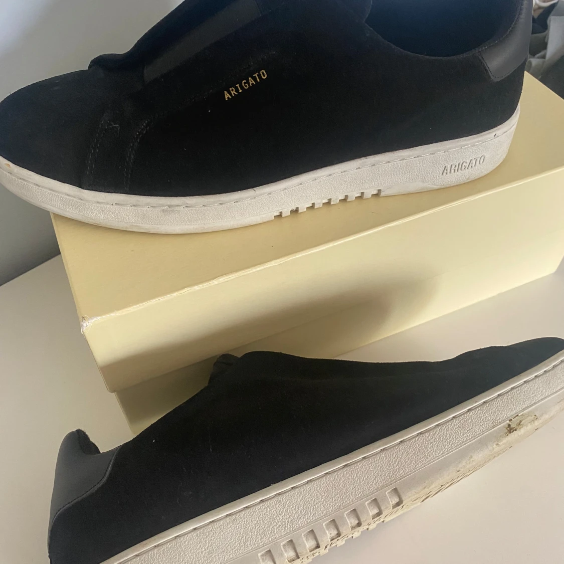 Svarta sneakers från Axel Arigato - 3