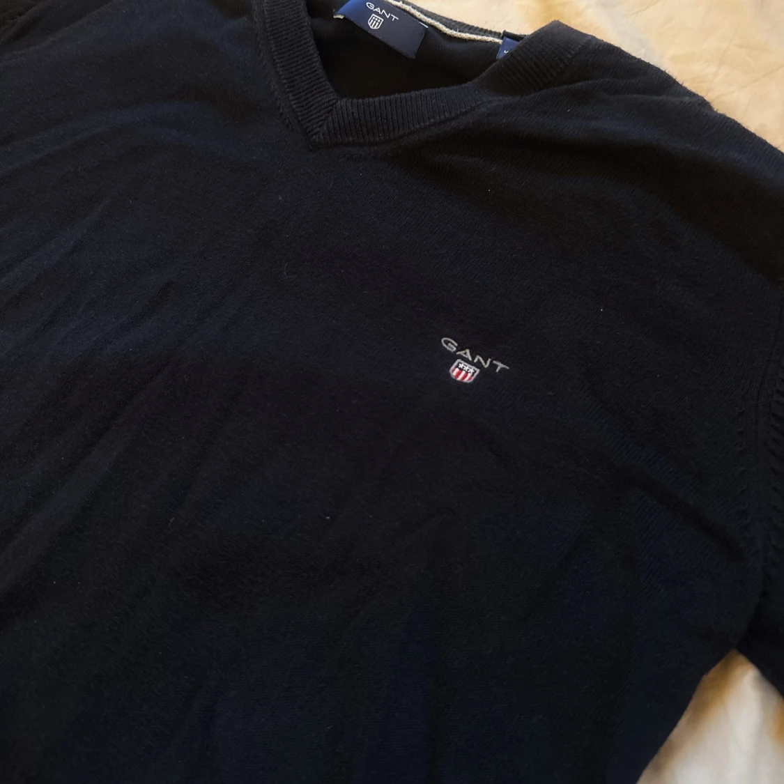 Mörkblå tröja från GANT - 1