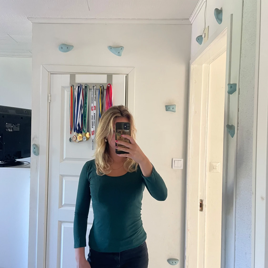 Mörkgrön långärmad topp