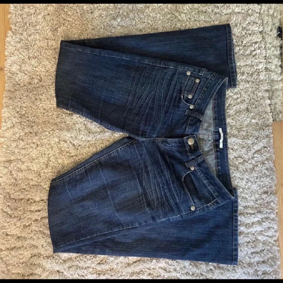 Mörkblå bootcut jeans - 1