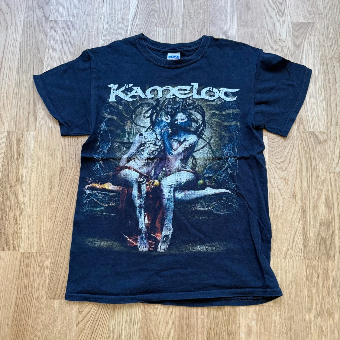 Svart Kamelot band t-shirt size s-m - 4