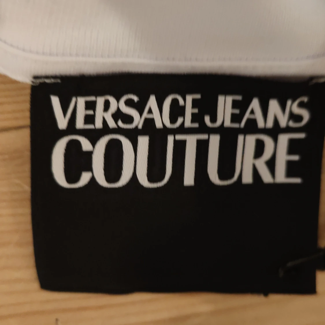 Vit långärmad tröja från Versace Jeans Couture - 2