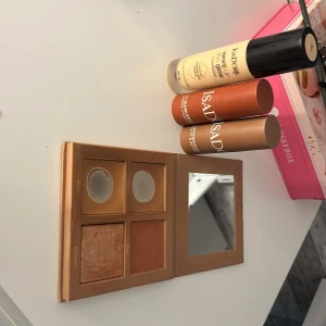 Smink bundle - Smink bundle innehållande två Isadora stick,en Caia palett och en Isadora foundation ,allt för 100kr