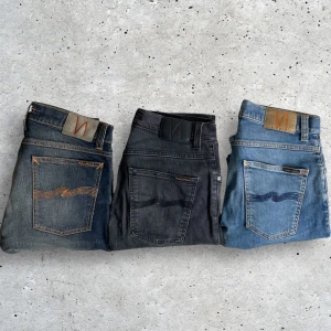 Nudie jeans! - Tjena🙋🏽‍♂️ Säljer flera par nudies i olika storlekar och färger! Alla jeans finns i min profil och där hittar du också flera andra par om du inte skulle gilla några av dom här! Skriv vid funderingar💬