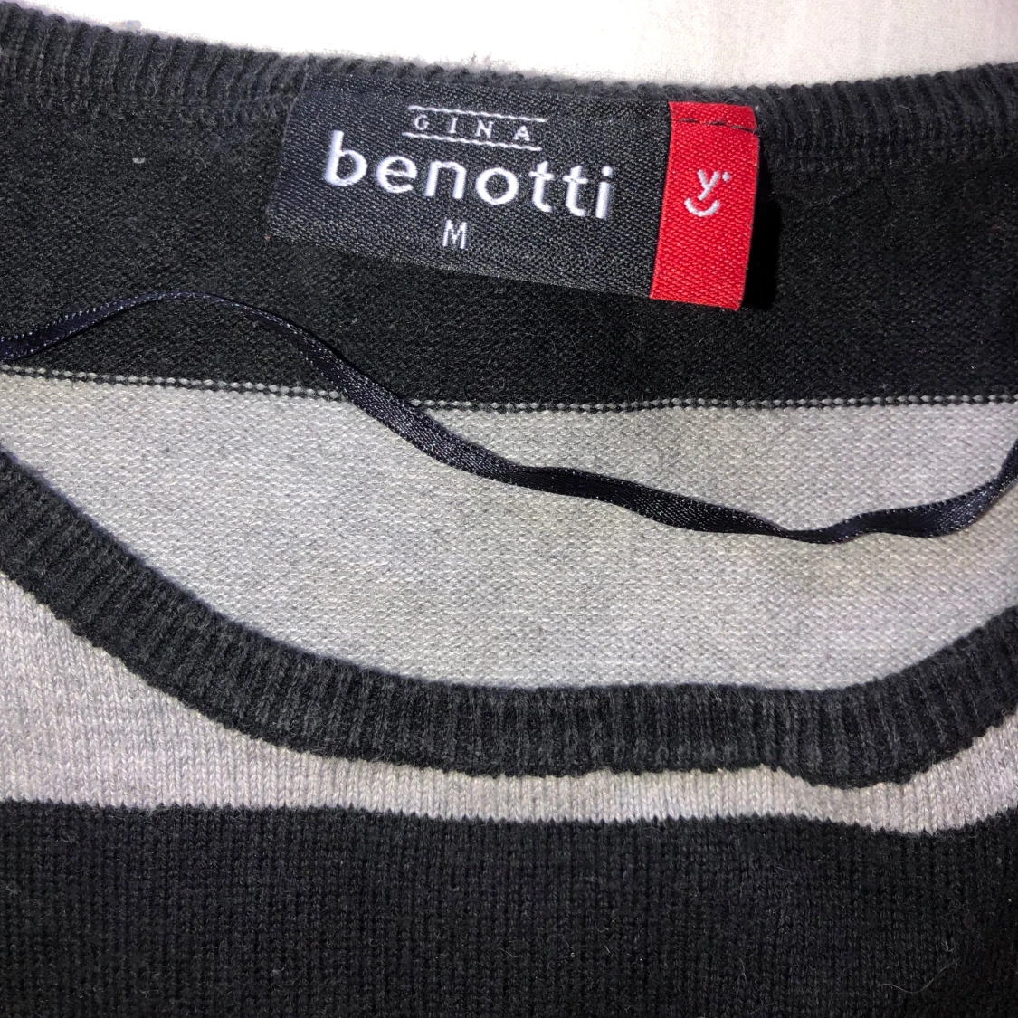 Randig mini-klänning från Gina Benotti - 1